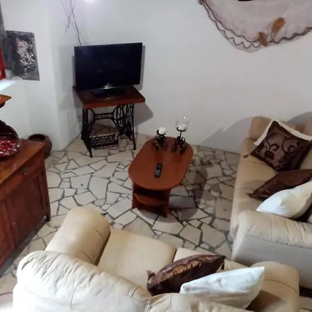 Adega Dos Virgilios 度假居 马达莱纳